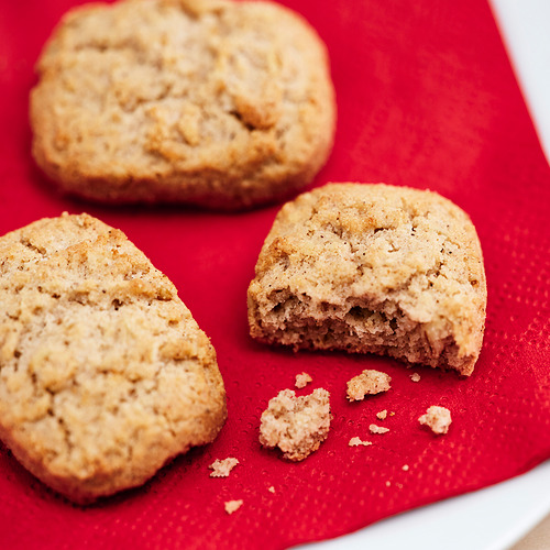 KAFFEREP, oat biscuits with cinnamon