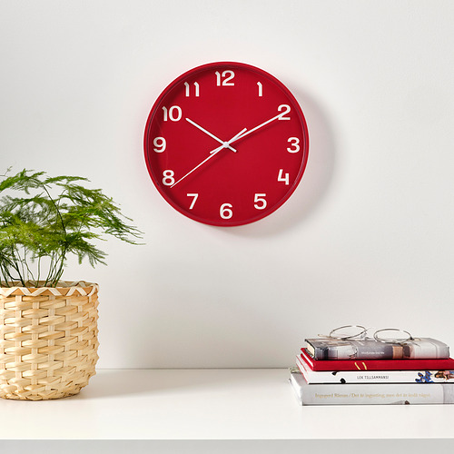 PLUTTIS, wall clock