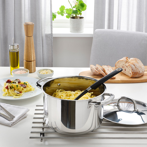 IKEA 365+ pottur með loki