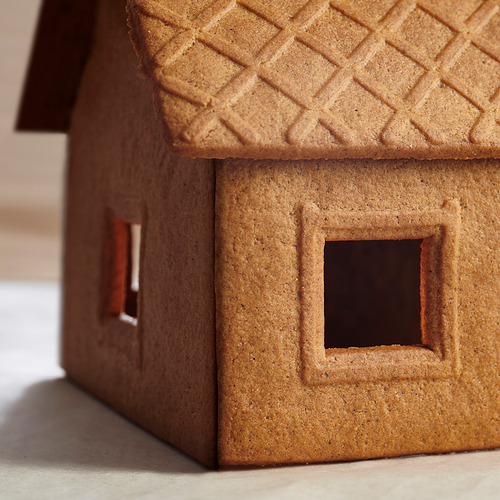 VINTERSAGA, gingerbread house