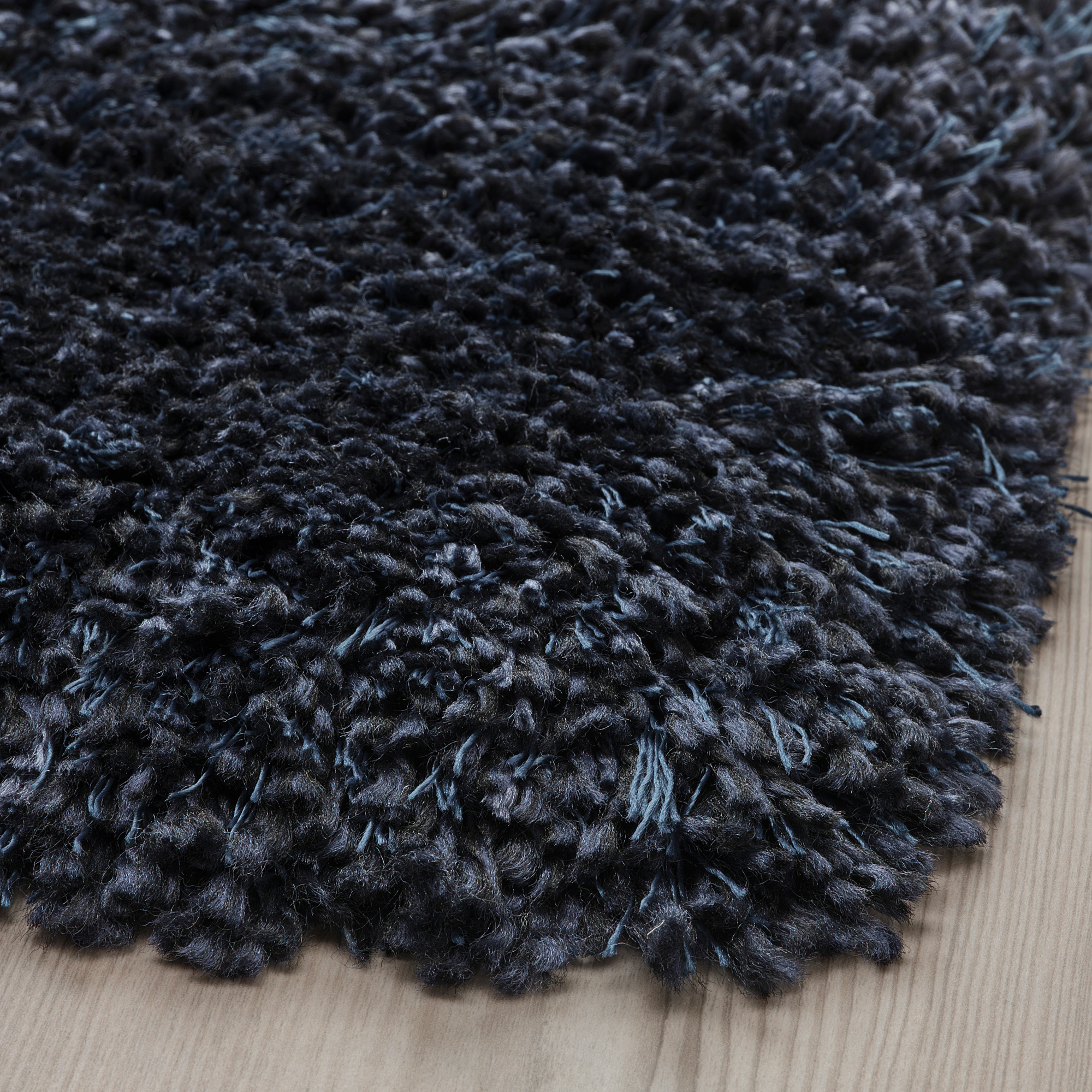 VOLLERSLEV rug, high pile