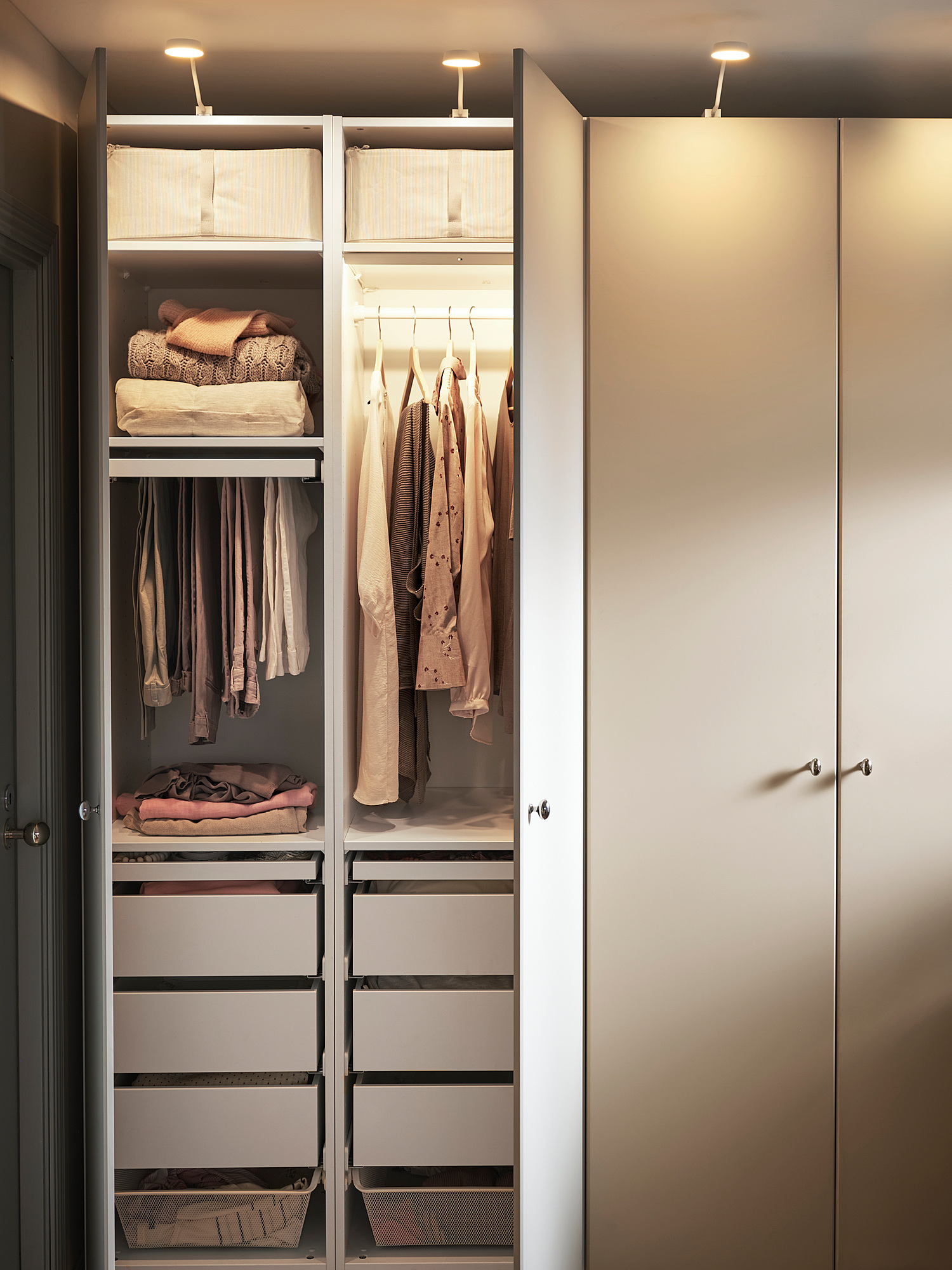 Ikea shop closet lighting