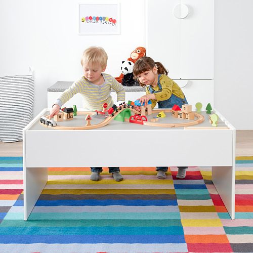 DUNDRA, activity table with storage