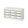 White/white (-3.600,-)
