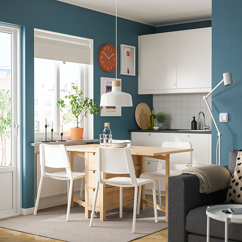 NORDEN/TEODORES, borð og fjórir stólar