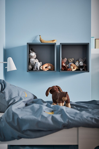 EKET, cabinet