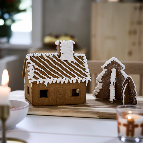 VINTERSAGA, gingerbread house