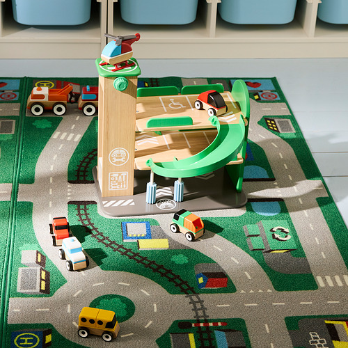 LILLABO, garage with car and helicopter