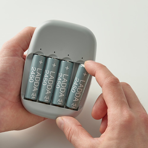 STENKOL/LADDA, battery charger and 4 batteries