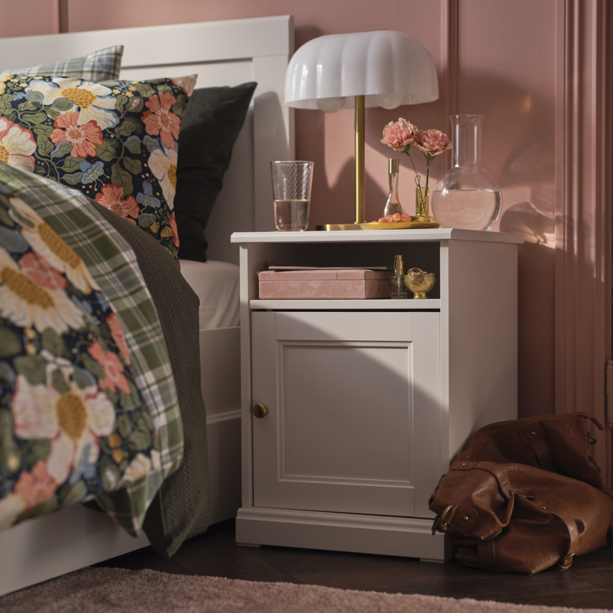 FÅGELFJÄLLET, bedside table