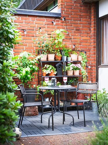 LÄCKÖ, table, outdoor