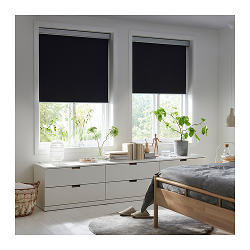 TRETUR, block-out roller blind