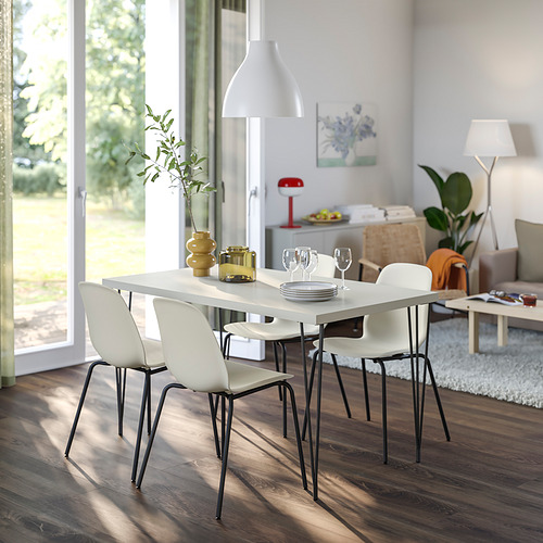 SKÅLSTA, borð og fjórir stólar