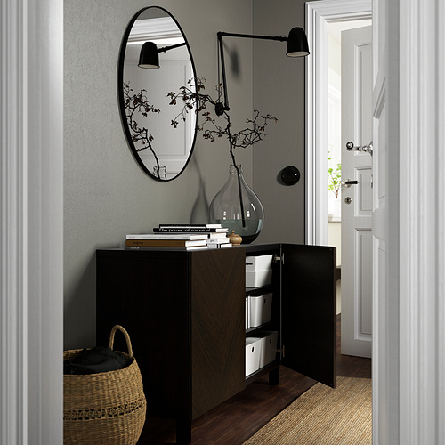 BESTÅ, hirsla með hurðum