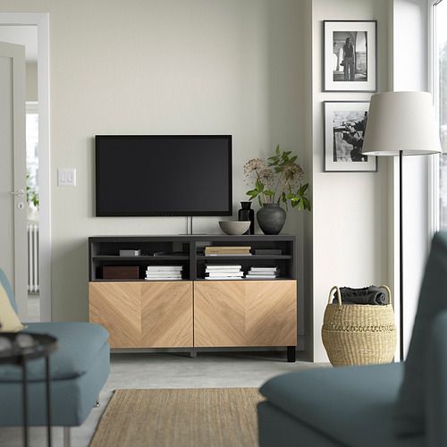 BESTÅ, sjónvarpsbekkur með hurðum