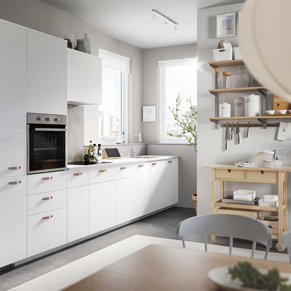 VEDDINGE matt white kitchen