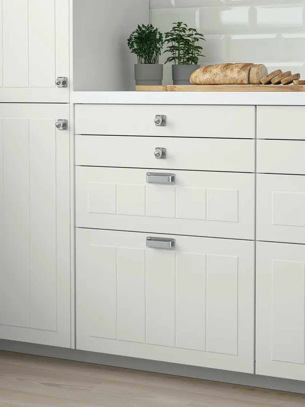 STENSUND white grooved panel kitchen