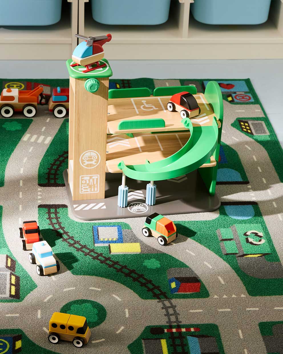 LILLABO toy cars and station