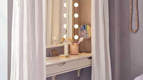 7 ways to set up a vanity station