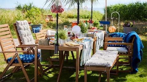A 24/7 family garden for summer celebrations